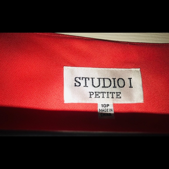 🔶 STUDIO I 2 Pc Women set, 10 P Used Sold as is. - Picture 7 of 8